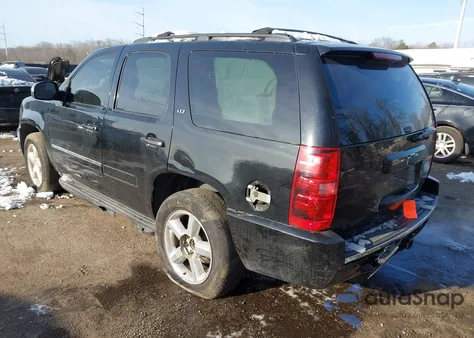 2010 Chevrolet Tahoe Ltz z USA, uszkodzony, nr VIN 1GNUKCE0XAR242420